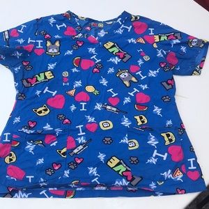 I❤️ Wonderwink scrub top
